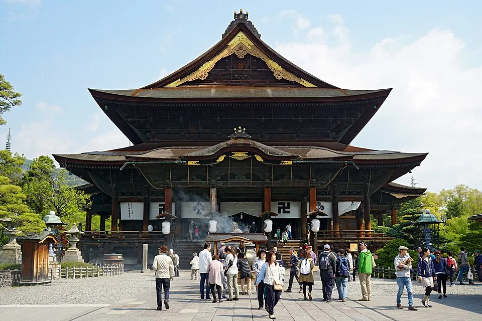 Iizuna Onsen Nagano