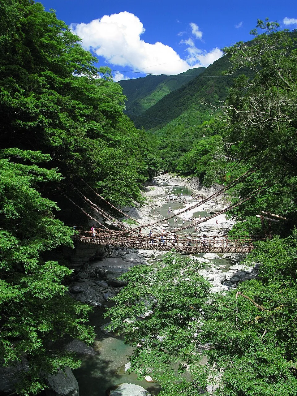 Nishiiyayamamura Onsen