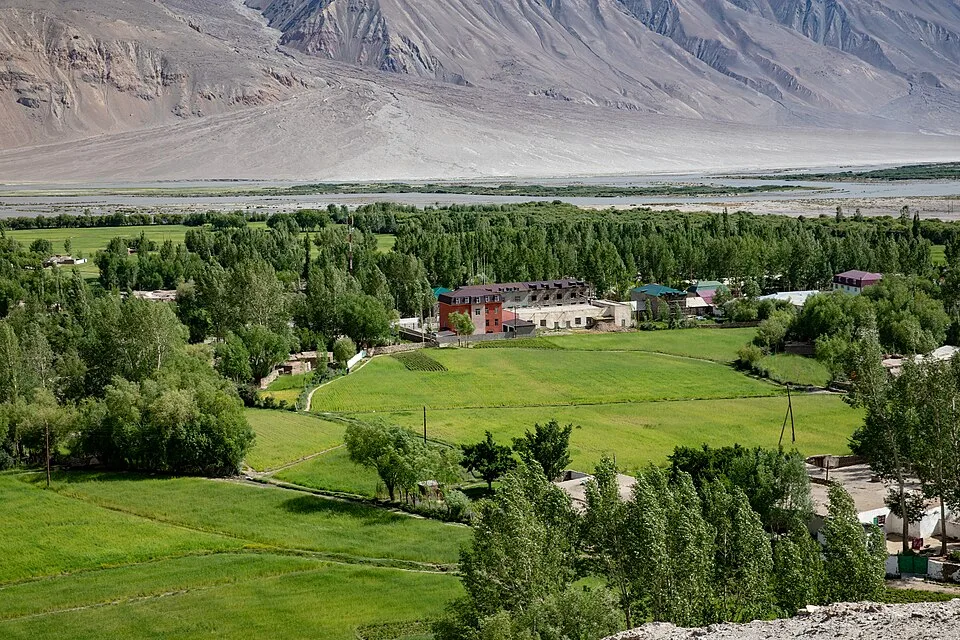 Sources de Travertin de Garm-Chashma