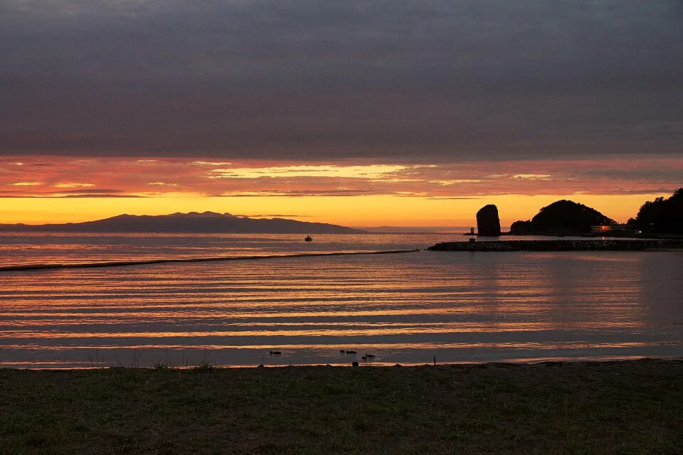 Asamushi Onsen Aomori Bay