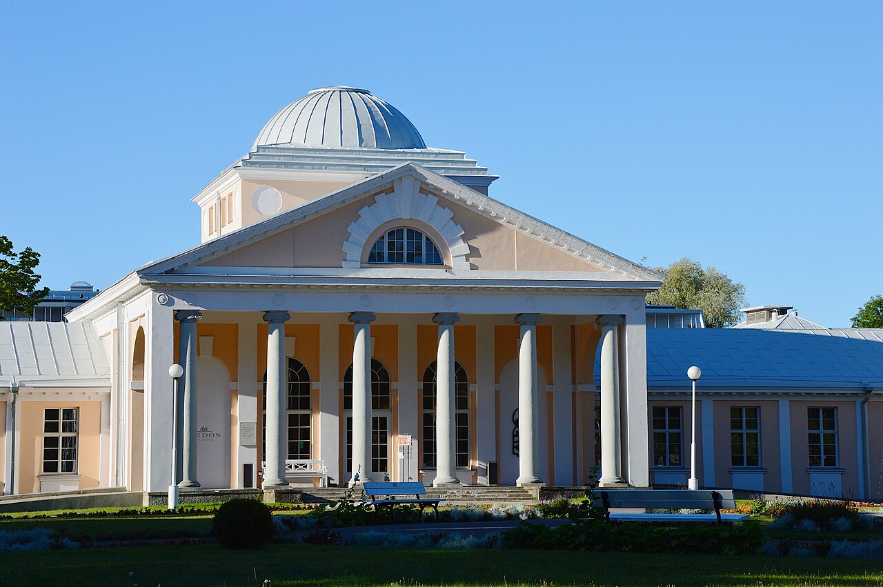 Pärnu Mudaravila Mud Spa