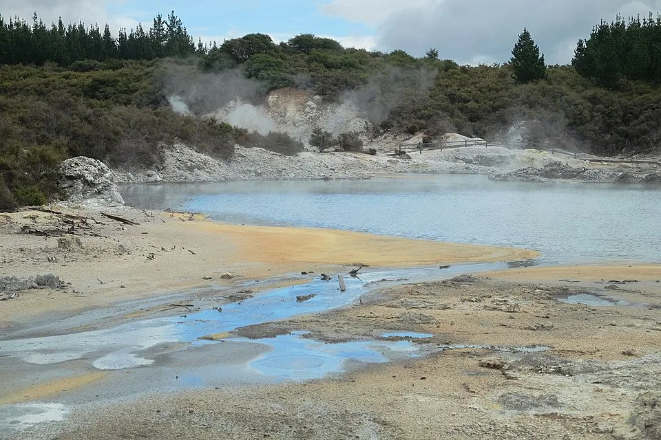 Hell's Gate Hot Springs