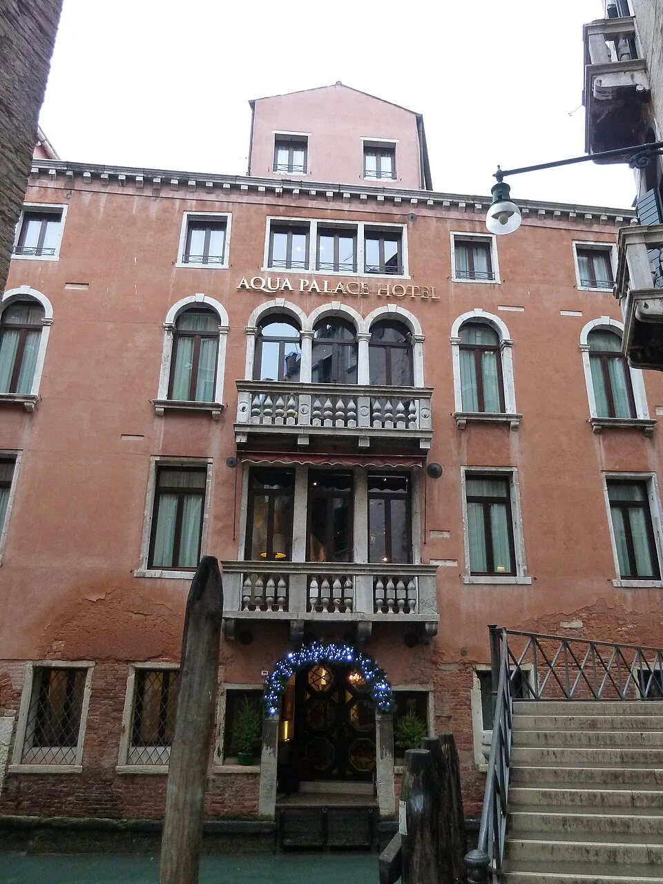 Aqua-Palace Hotel