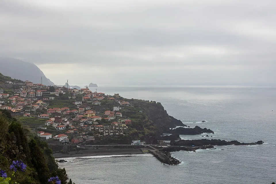 Seixal Natural Pools