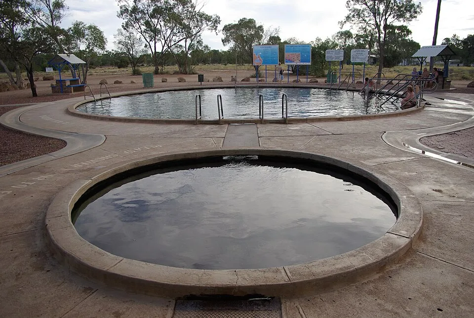 Lightning Ridge Artesian Baths