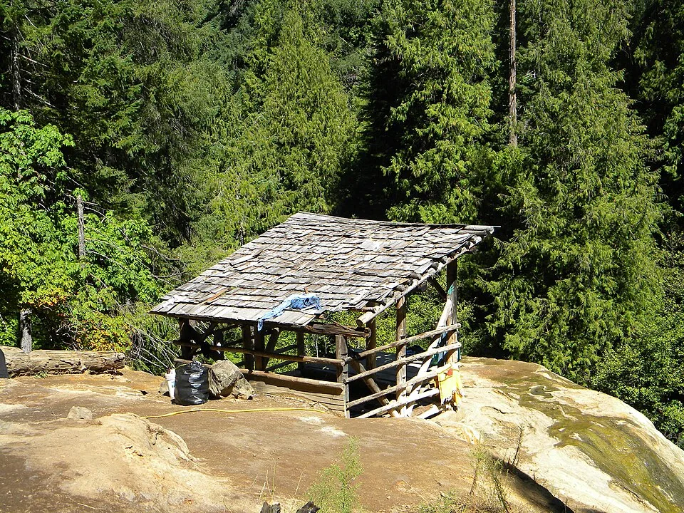 Umpqua Hot Springs Oregon