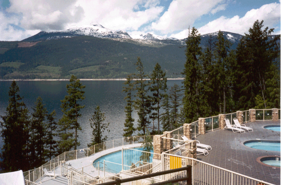 Halcyon Hot Springs Resort