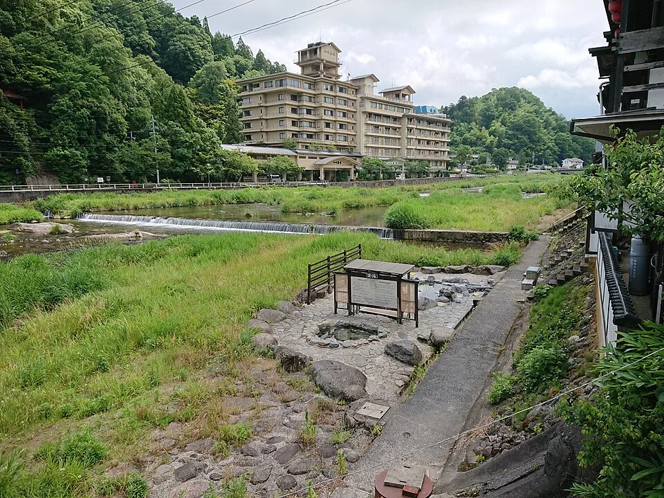 Misasa Onsen Kayanuma