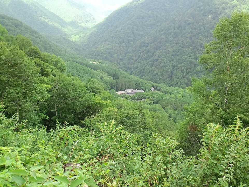 Shirahone Onsen