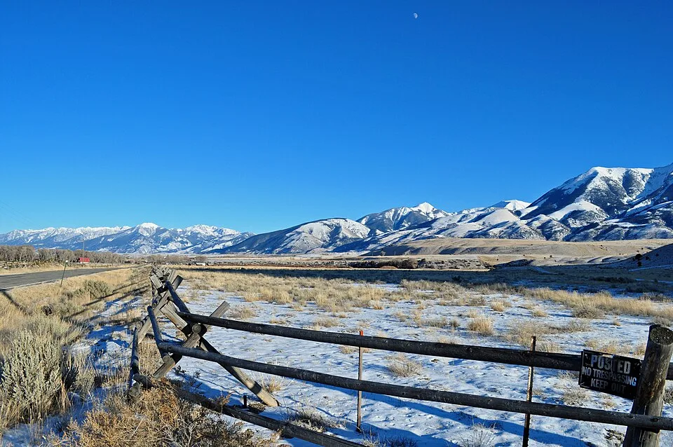 Paradise Valley Hot Springs