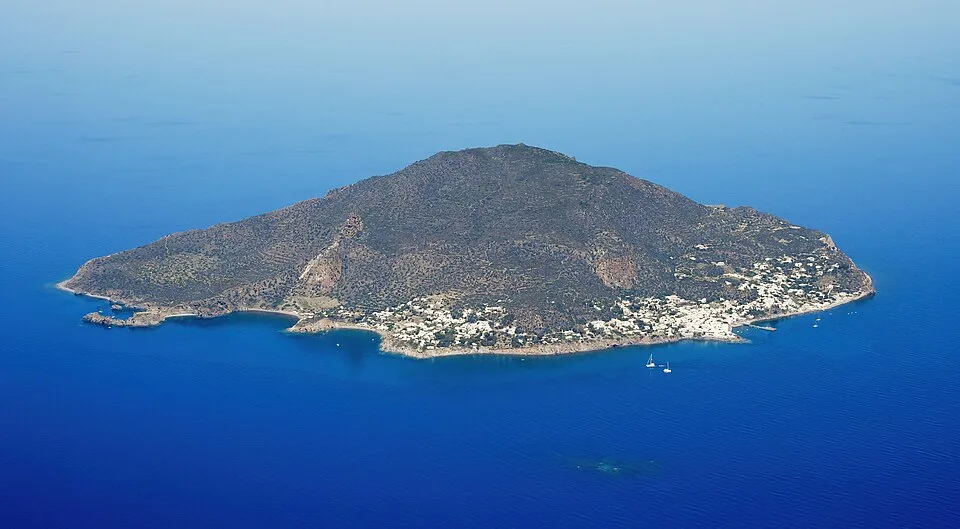 Isole Eolie Thermal Panarea
