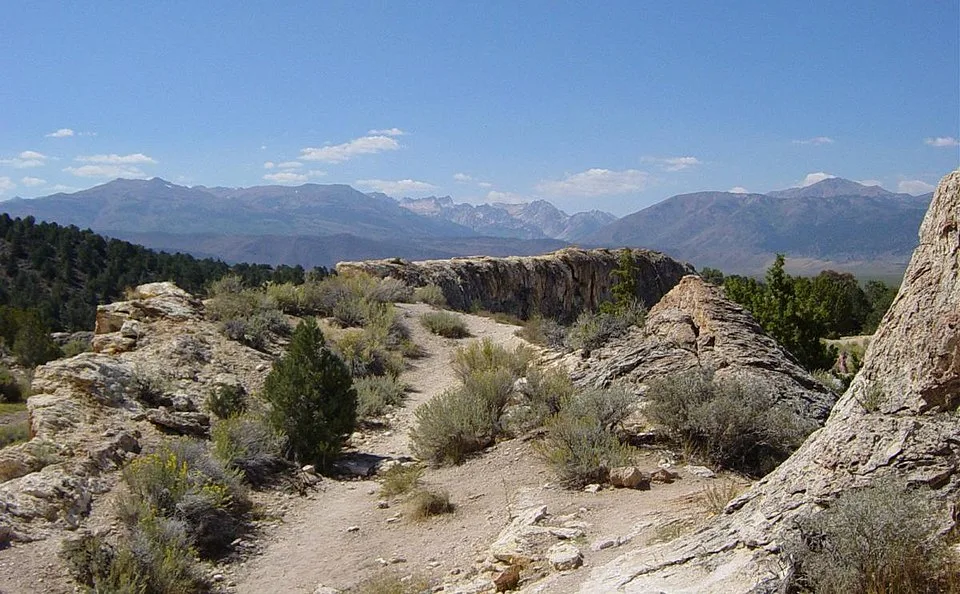 Travertine Hot Springs
