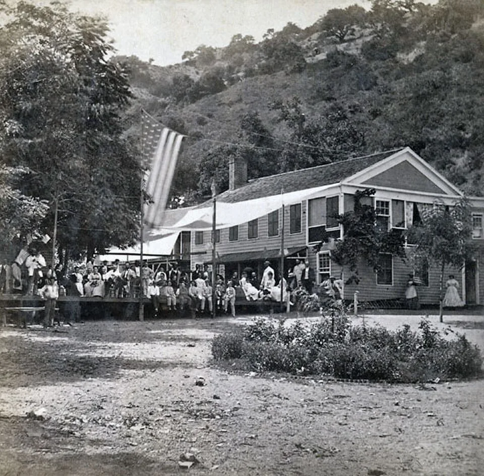 Sulphur Bay Hot Springs