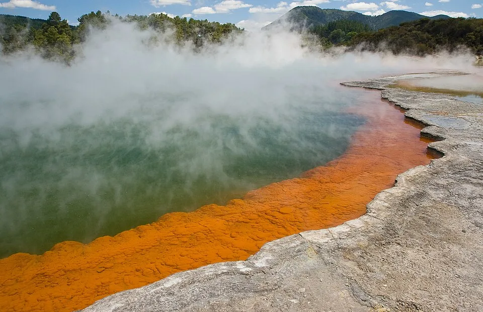 Wai-O-Tapu Thermal Park